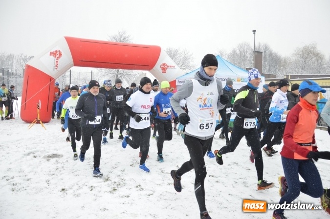 Zdjęcie w galerii na portalu naszwodzislaw.com: X Bieg o Puchar Burmistrza Miasta Pszów przyciągnął rekordową liczbę uczestników wiadomości z regionu