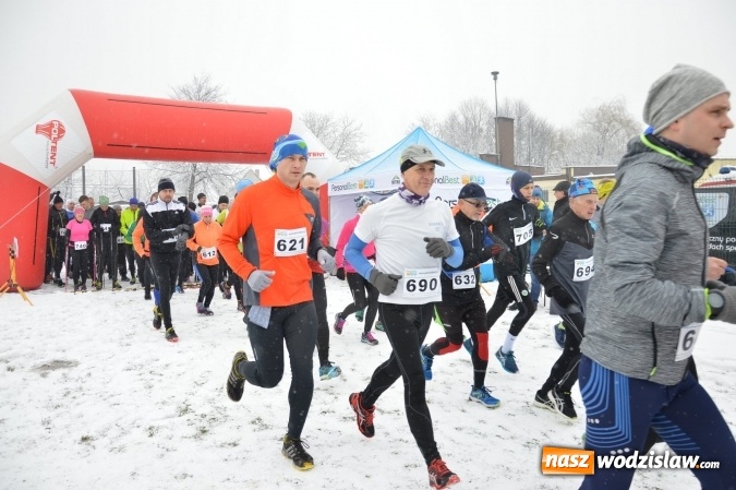 Zdjęcie w galerii na portalu naszwodzislaw.com: X Bieg o Puchar Burmistrza Miasta Pszów przyciągnął rekordową liczbę uczestników wiadomości z regionu