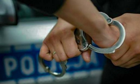 W czasie wolnym od służby zatrzymał sklepowego złodzieja - Serwis informacyjny z Raciborza - naszraciborz.pl