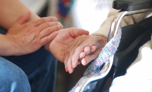 Opieka wytchnieniowa. Nabór uczestników do programu - Serwis informacyjny z Raciborza - naszraciborz.pl