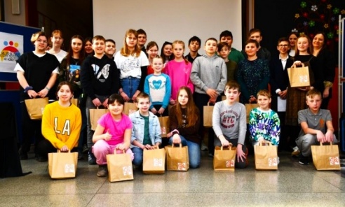 Rydułtowy. Festiwal Kultur w SP4 za nami - Serwis informacyjny z Wodzisławia Śląskiego - naszwodzislaw.com