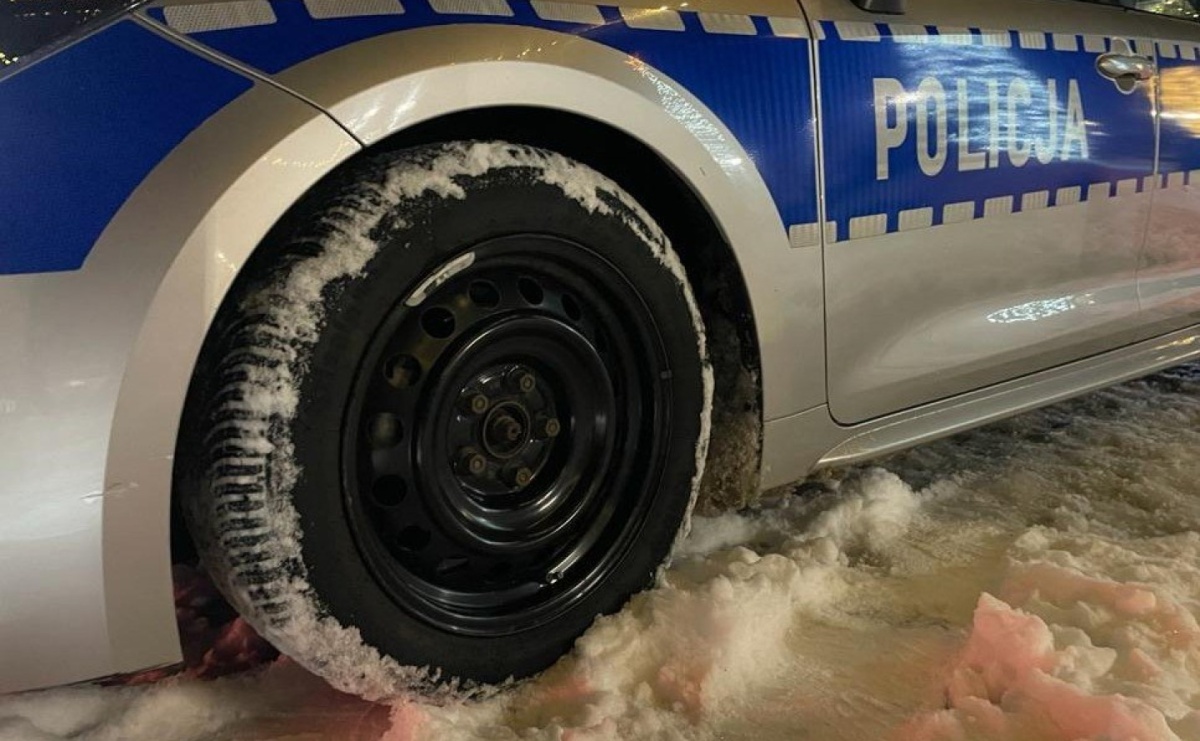 Zima na drogach bywa niebezpieczna. Przygotujmy się do niej odpowiednio - Serwis informacyjny z Wodzisławia Śląskiego - naszwodzislaw.com