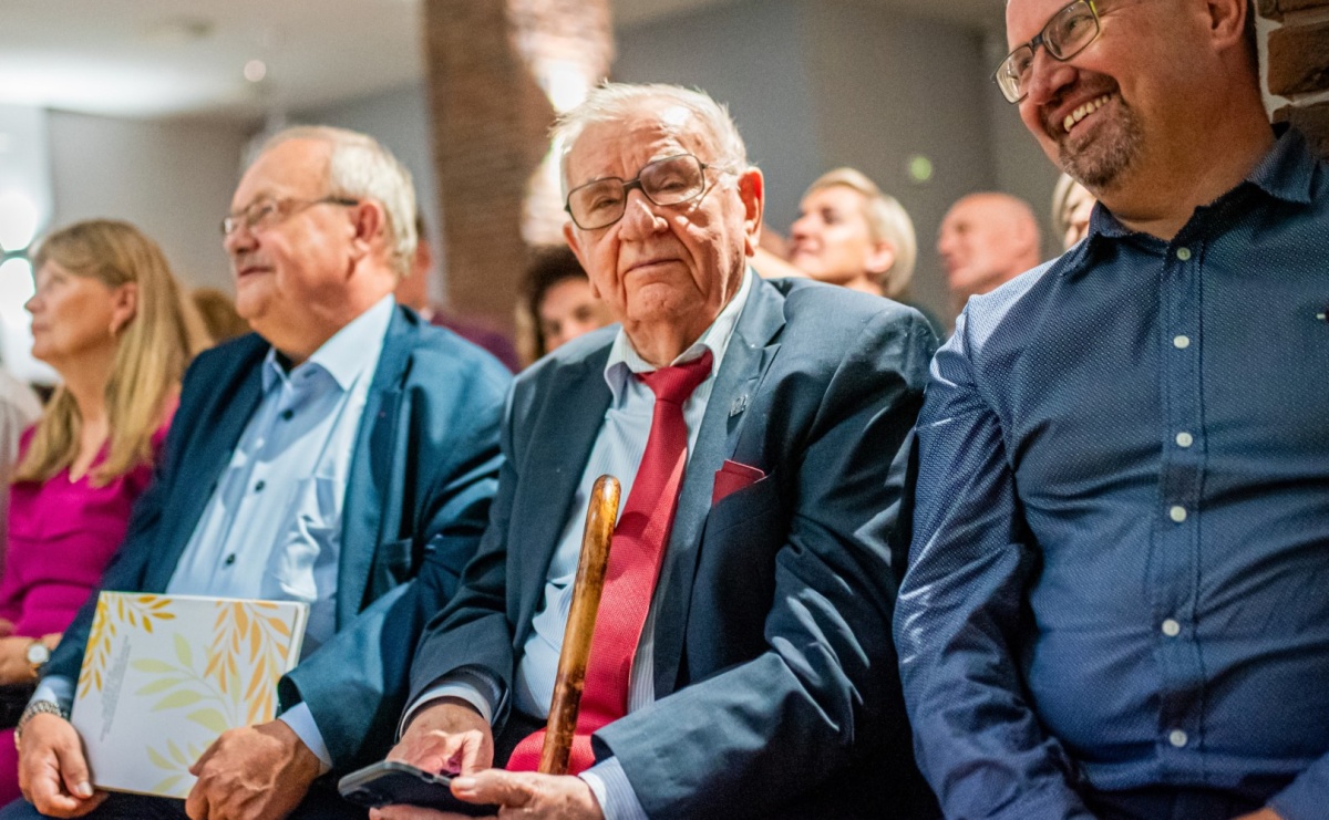 Józef Musioł, honorowy obywatel gminy Godów świętuje 91. urodziny - Serwis informacyjny z Wodzisławia Śląskiego - naszwodzislaw.com