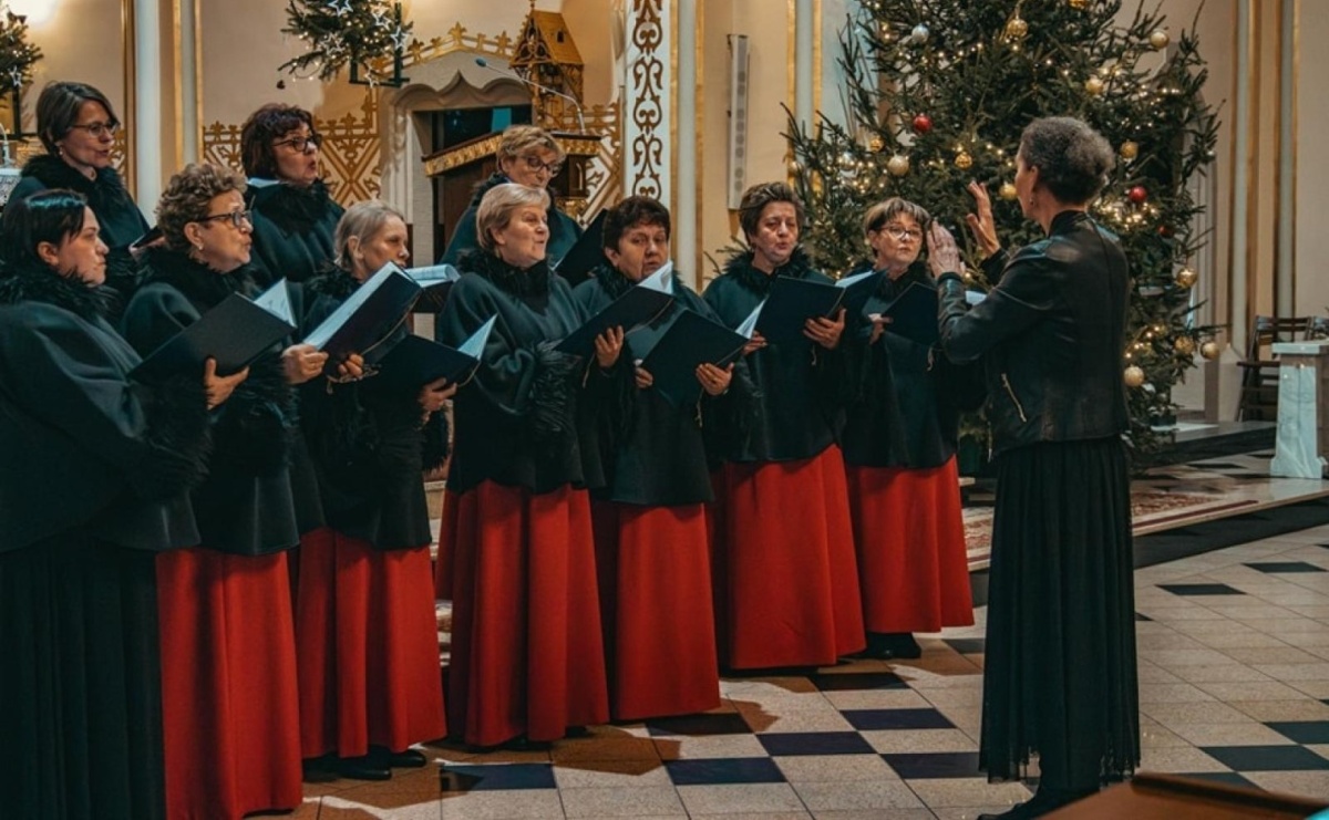 Wyśpiewali najpiękniejsze kolędy i pastorałki [FOTO] - Serwis informacyjny z Raciborza - naszraciborz.pl