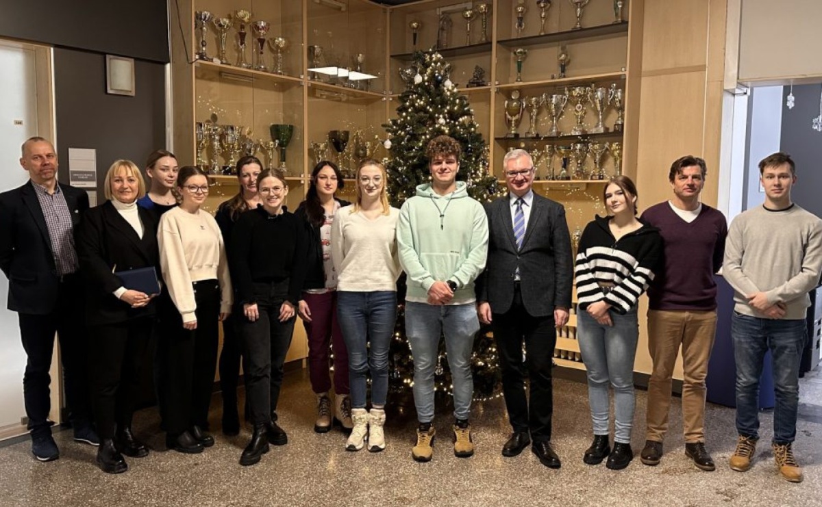 Nowa Rada Uczelniana Samorządu Studenckiego spotkała się z władzami Uczelni - Serwis informacyjny z Raciborza - naszraciborz.pl