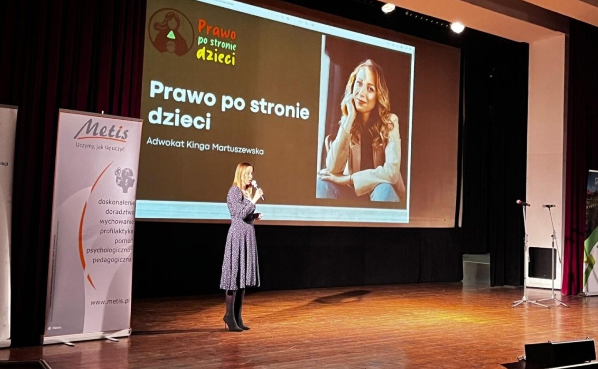 Konferencja ChrońMY Dzieci w Radlinie. Nowe standardy ochrony małoletnich [FOTO i WIDEO] - Serwis informacyjny z Raciborza - naszraciborz.pl