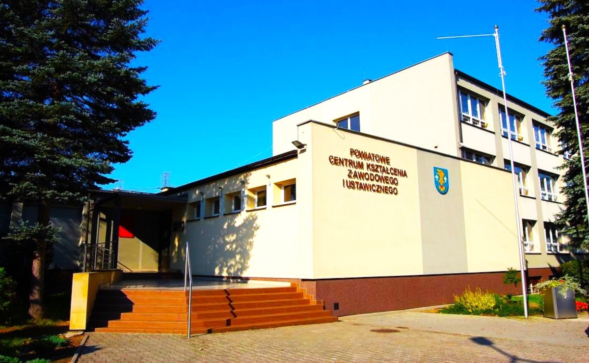 Dyrektorzy dwóch powiatowych szkół poszukiwani - Serwis informacyjny z Wodzisławia Śląskiego - naszwodzislaw.com