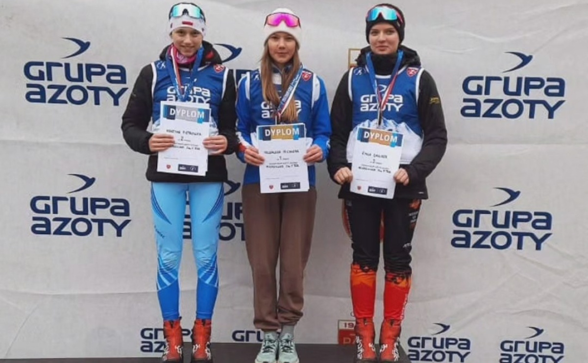 Narciarze KS Ski Team z medalami mistrzostw Polski w Ptaszkowej - Serwis informacyjny z Raciborza - naszraciborz.pl