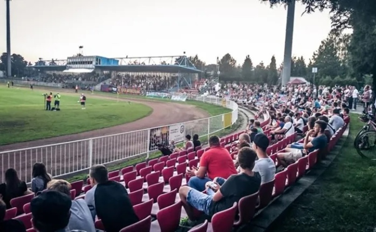 Dyskwalifikujące błędy projektanta. Radny chce rozwiązania umowy na projekt modernizacji stadionu - Serwis informacyjny z Raciborza - naszraciborz.pl