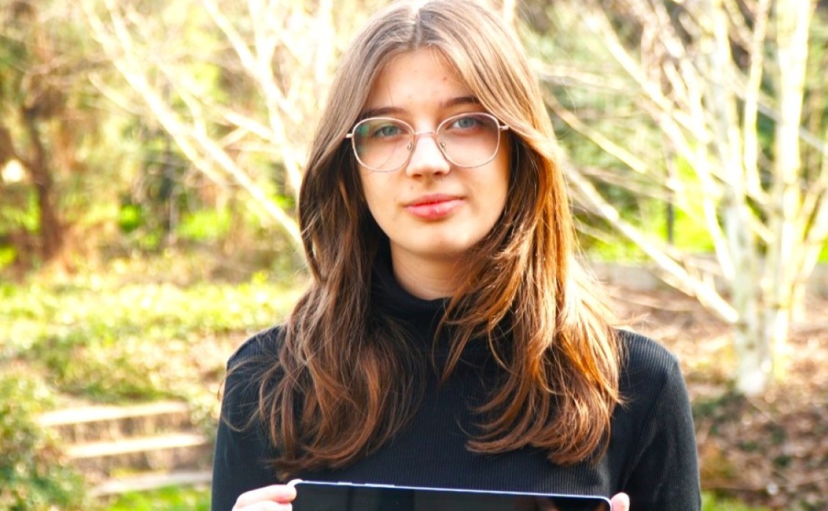 Uczennica szkoły w Skrzyszowie laureatką międzynarodowego konkursu LinguaART - Serwis informacyjny z Raciborza - naszraciborz.pl