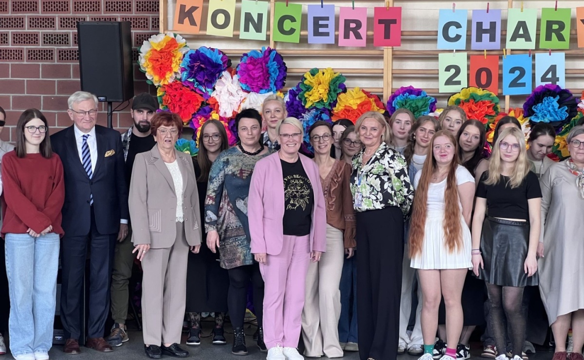 W wodzisławskim Ekonomiku wiosennie zagrali dla Nadii [WIDEO] - Serwis informacyjny z Raciborza - naszraciborz.pl