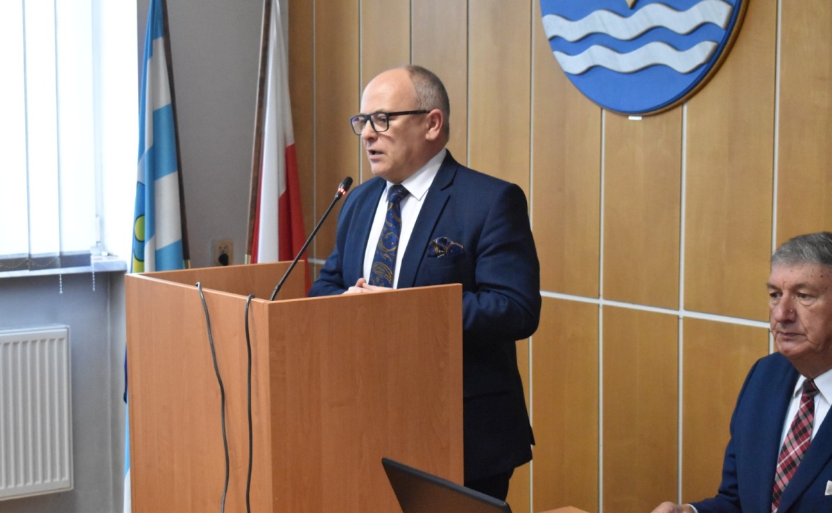 Starosta wodzisławski podziękował samorządowcom z Godowa. Zapowiedział kolejne inwestycje - Serwis informacyjny z Wodzisławia Śląskiego - naszwodzislaw.com