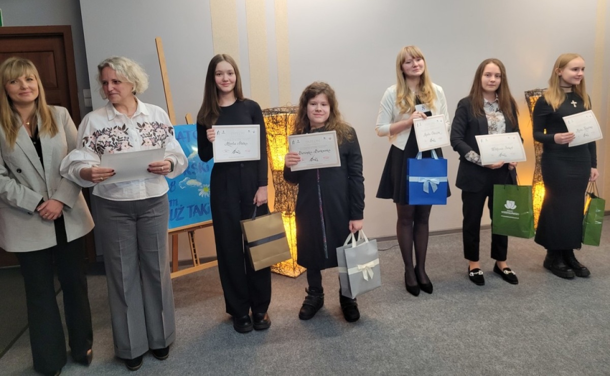 XXIV Powiatowy Konkurs Recytatorski w ZS1 - Serwis informacyjny z Raciborza - naszraciborz.pl