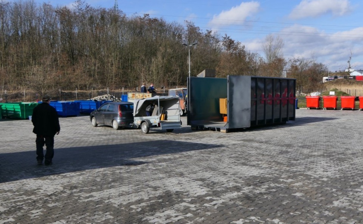 Pszów. Więcej odpadów rozbiórkowych na PSZOK - Serwis informacyjny z Wodzisławia Śląskiego - naszwodzislaw.com