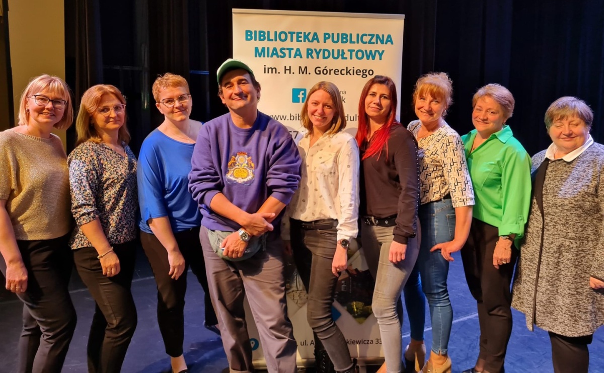 Michał Koterski opowiedział w Rydułtowach o swej książce [FOTO] - Serwis informacyjny z Wodzisławia Śląskiego - naszwodzislaw.com