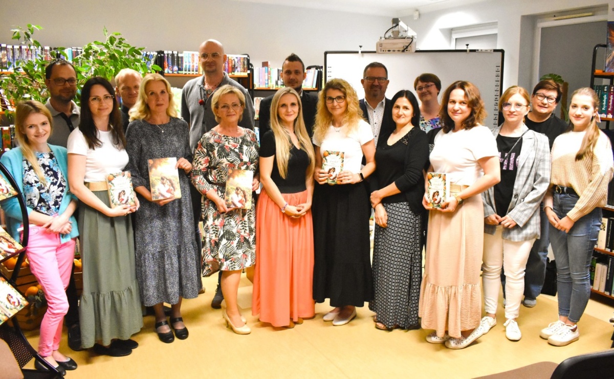 Biblioteka w Godowie świętowała z Weroniką Tomalą - Serwis informacyjny z Raciborza - naszraciborz.pl
