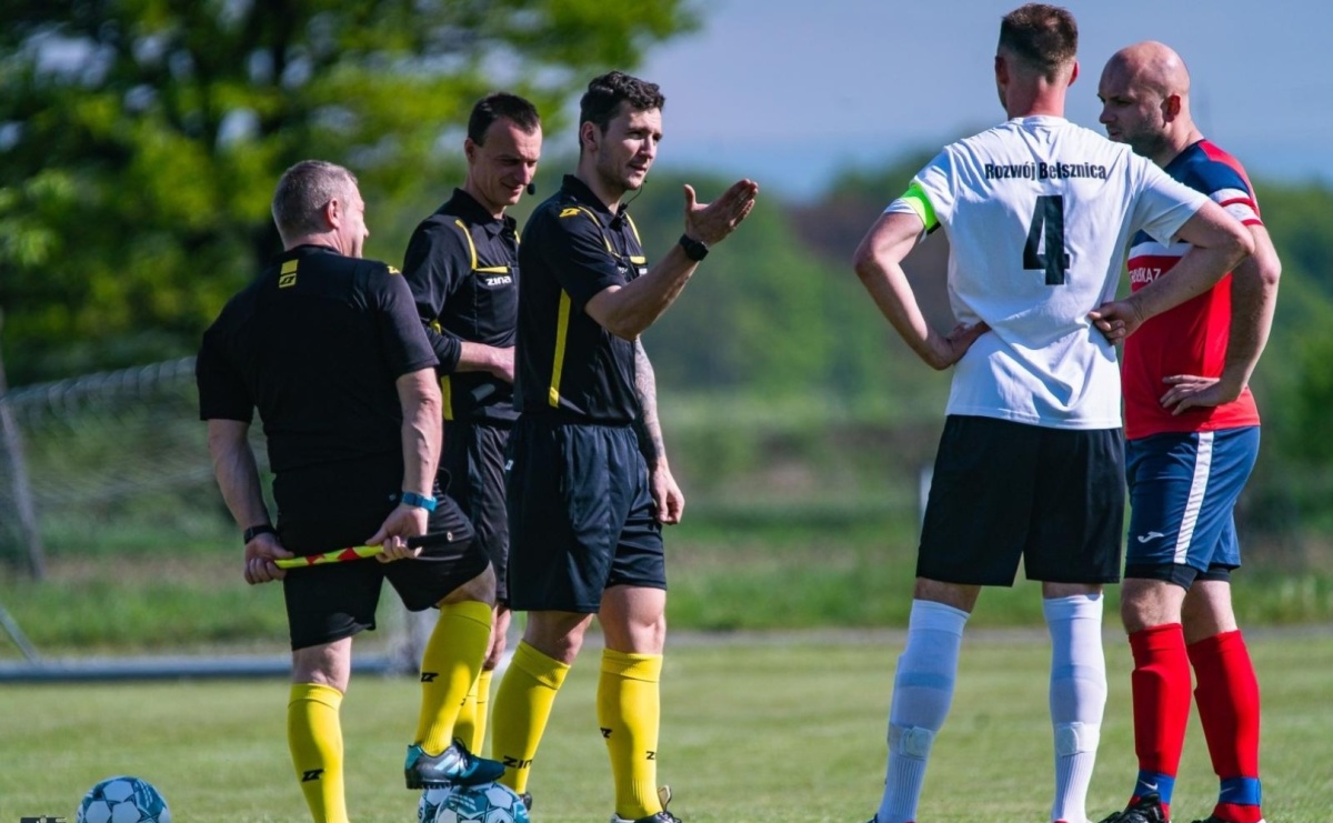 Rusza szkolenie dla sędziów piłkarskich. Tym razem inaczej niż dotąd - Serwis informacyjny z Raciborza - naszraciborz.pl