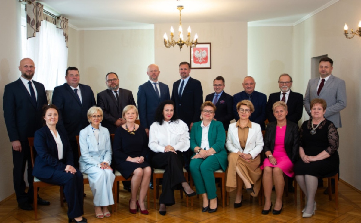 Po pierwszej sesji Rady Miasta Radlin. Agata Strójwąs przewodniczącą [FOTO i WIDEO] - Serwis informacyjny z Raciborza - naszraciborz.pl