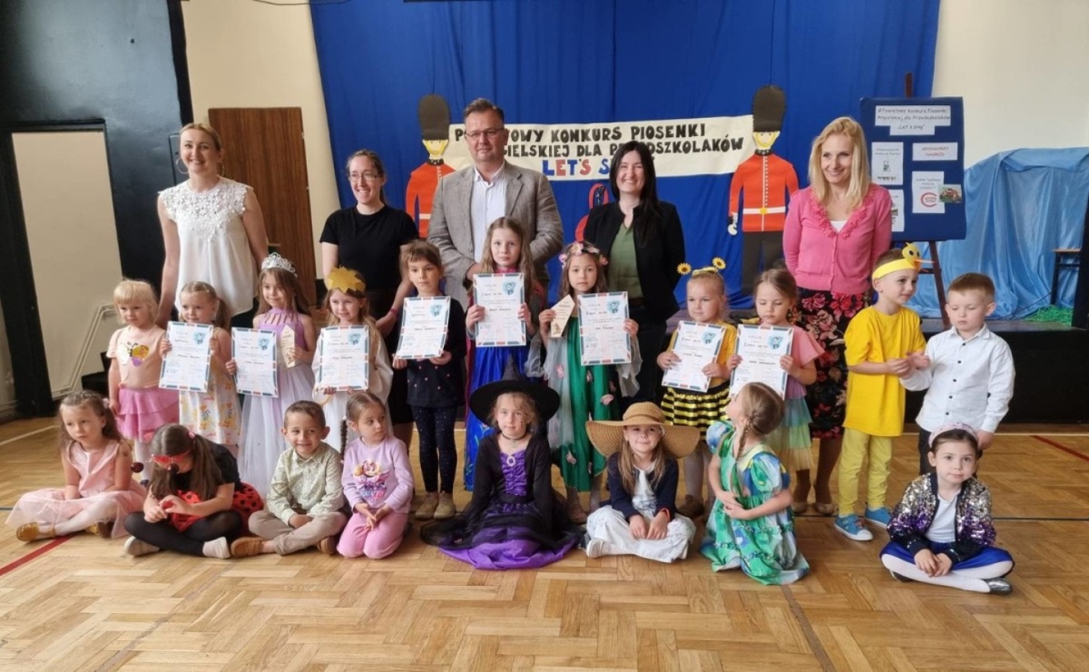 VI Powiatowy Konkurs Piosenki Anglojęzycznej Let's Sing w ZSP 4 - Serwis informacyjny z Raciborza - naszraciborz.pl