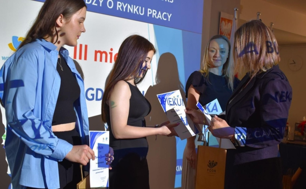 Zawodowo i z pasją podchodzą do kształcenia [FOTO] - Serwis informacyjny z Wodzisławia Śląskiego - naszwodzislaw.com