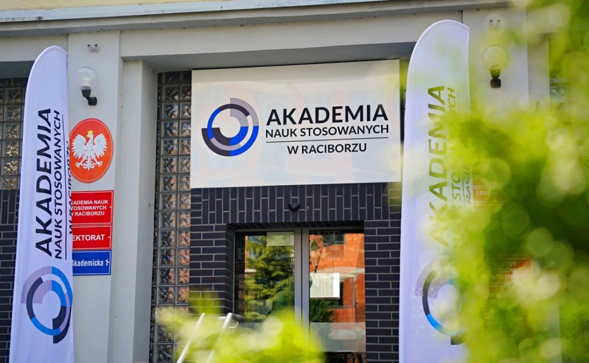Czas na studia! Akademia Nauk Stosowanych w Raciborzu zaprasza. Rekrutacja ruszyła! - Serwis informacyjny z Wodzisławia Śląskiego - naszwodzislaw.com