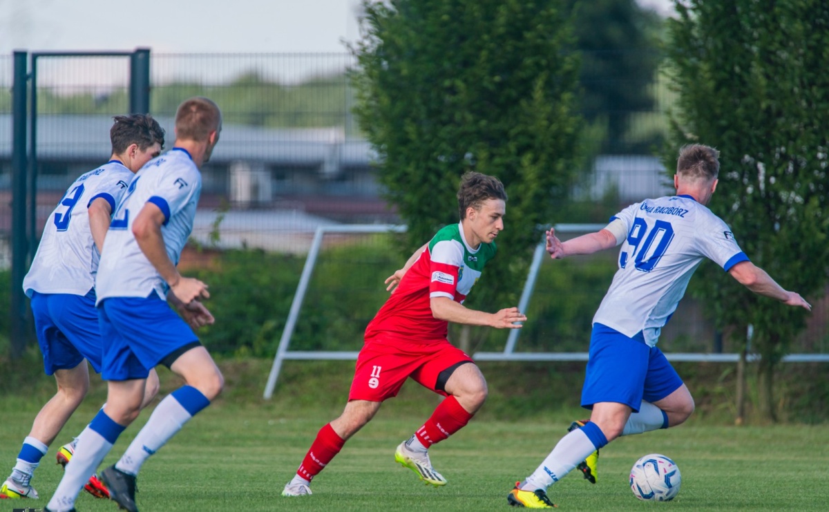Dziesięć do zera, Unia Racibórz żegna outsidera [FOTO] - Serwis informacyjny z Raciborza - naszraciborz.pl