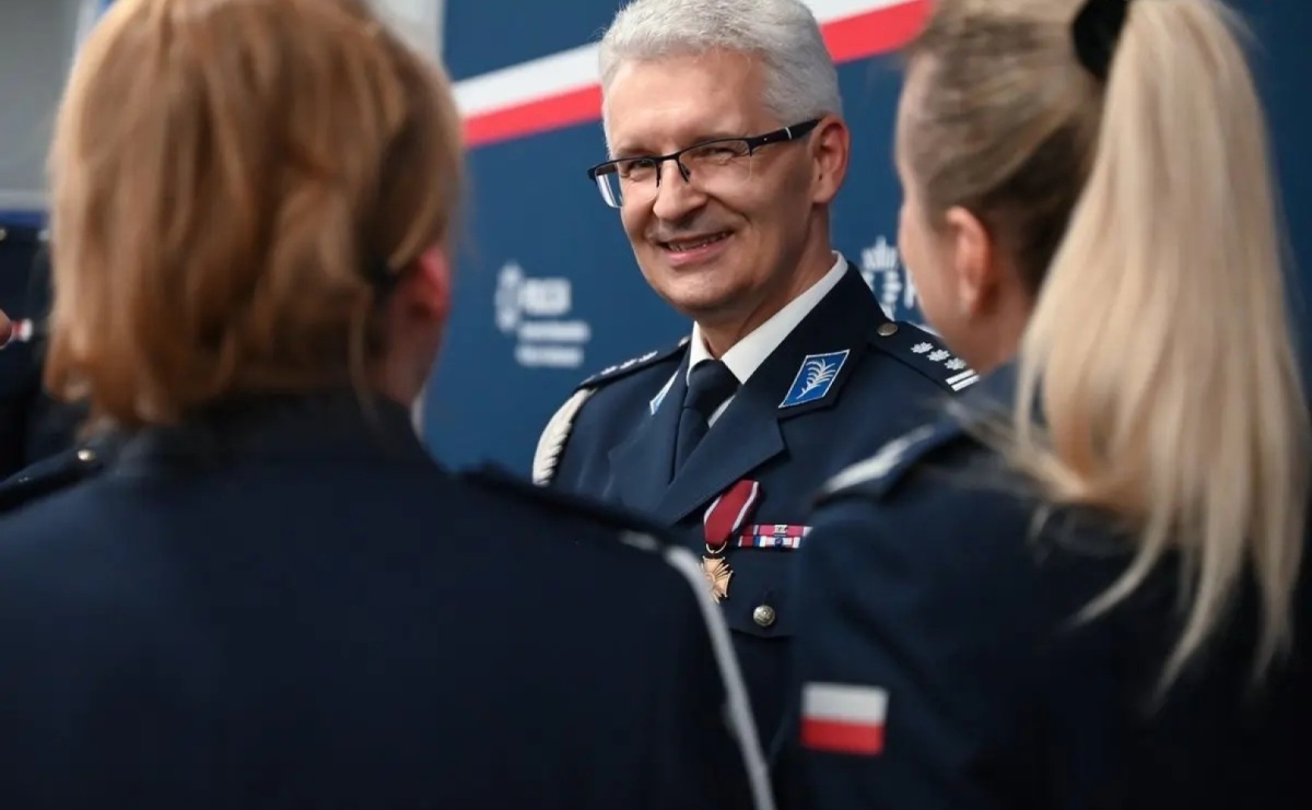 Inspektor Mariusz Krzystyniak zasiadł w fotelu komendanta wojewódzkiego policji - Serwis informacyjny z Raciborza - naszraciborz.pl