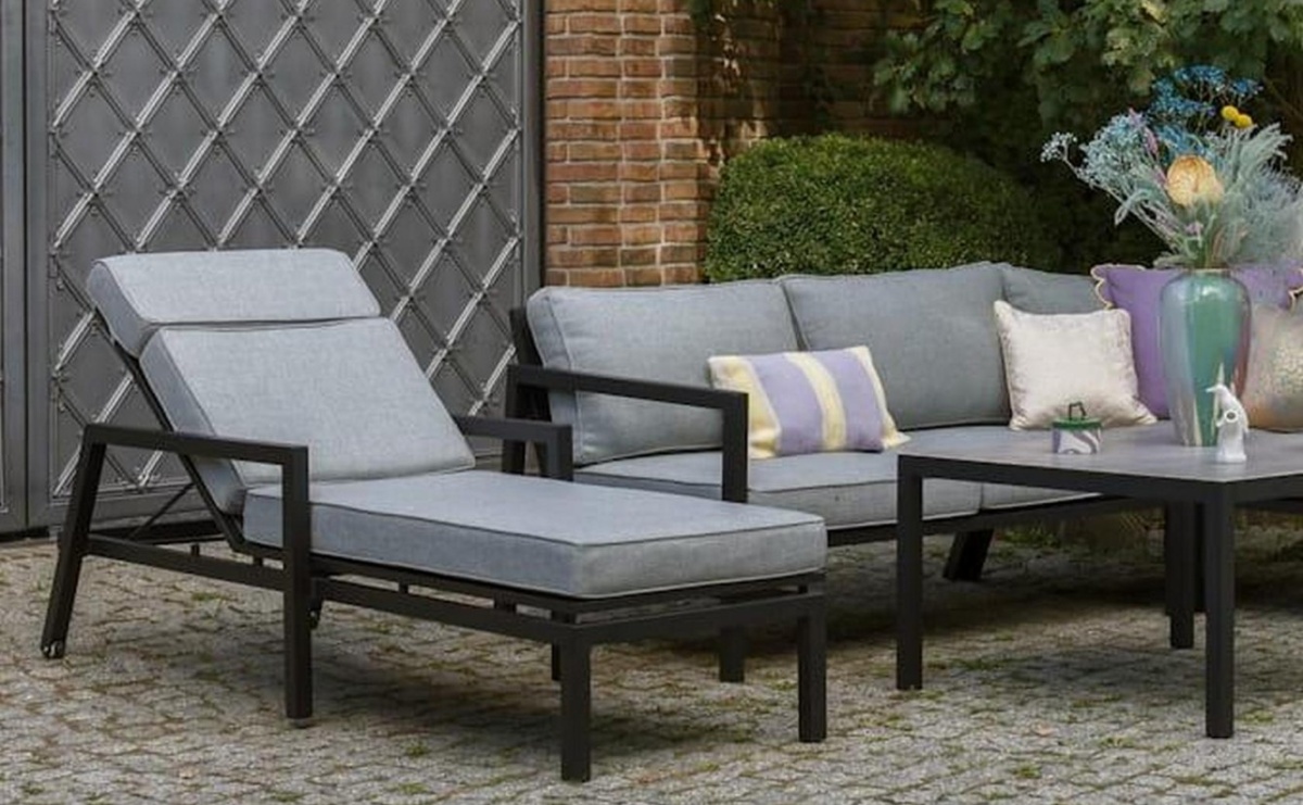 Błogi wypoczynek na leżakach ogrodowych? Sprawdź, jak zaaranżować miejsce z leżakami - Serwis informacyjny z Raciborza - naszraciborz.pl