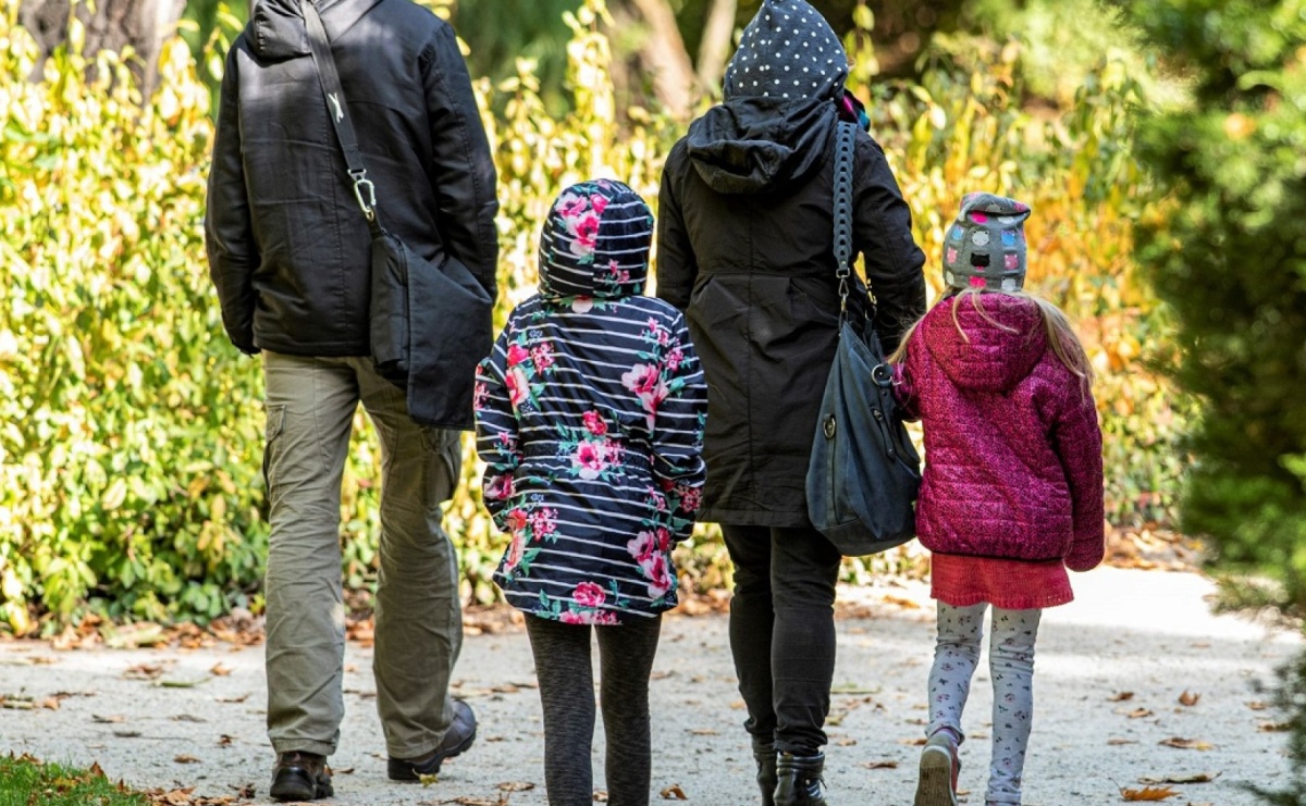 Długi alimentacyjne Polaków wciąż przerażają. Zaległości idą w grube miliardy złotych - Serwis informacyjny z Raciborza - naszraciborz.pl