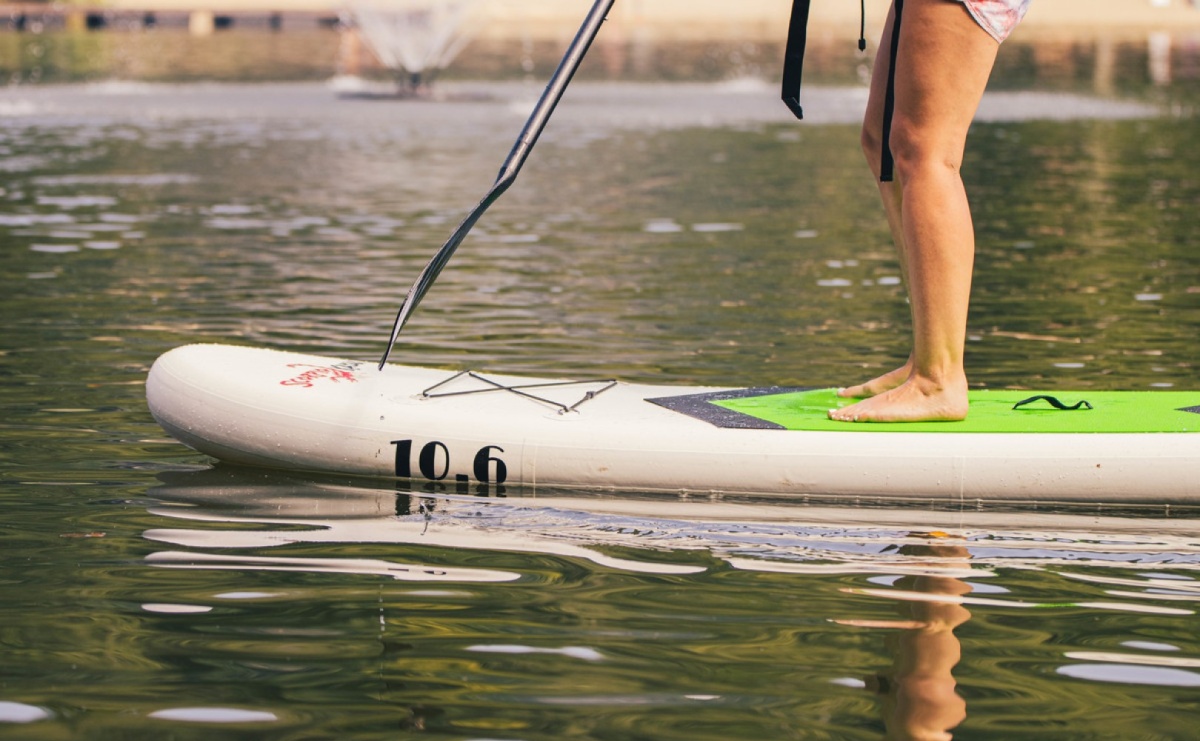Bezpłatne zajęcia SUP na wodzisławskim Balatonie - Serwis informacyjny z Raciborza - naszraciborz.pl
