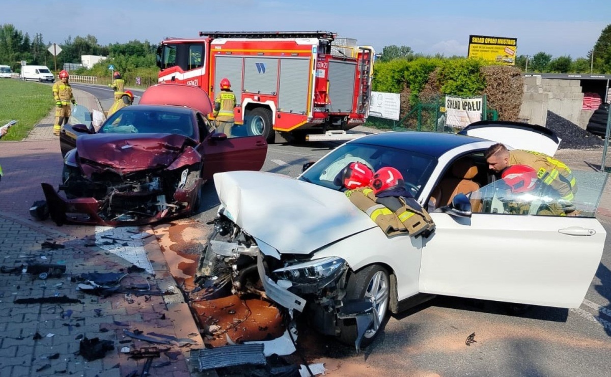 Czołówka na Czyżowickiej w Wodzisławiu Śląskim - Serwis informacyjny z Raciborza - naszraciborz.pl