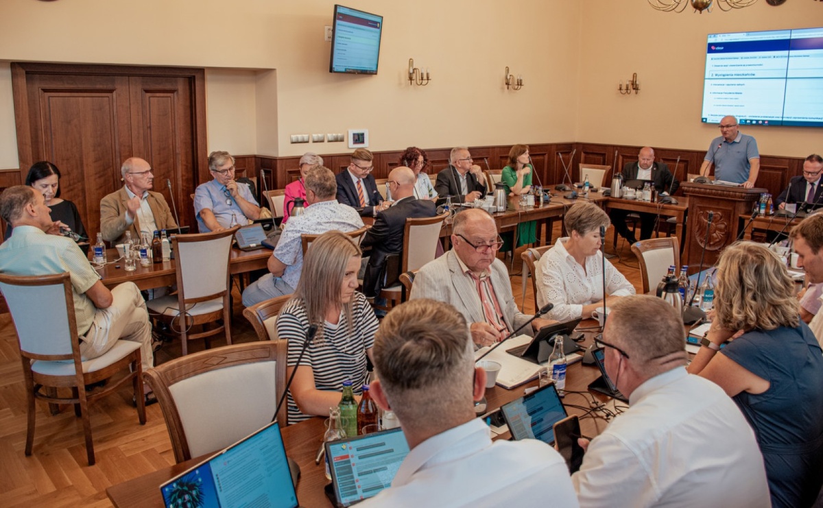 Wodzisław Śląski. Radni obradowali po raz czwarty - Serwis informacyjny z Wodzisławia Śląskiego - naszwodzislaw.com