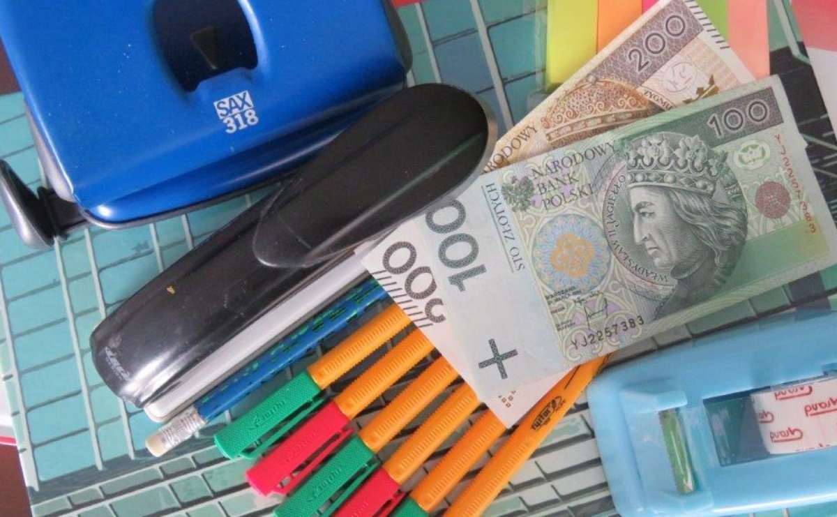 Miliony na wyprawkę szkolną już na kontach rodziców - Serwis informacyjny z Wodzisławia Śląskiego - naszwodzislaw.com