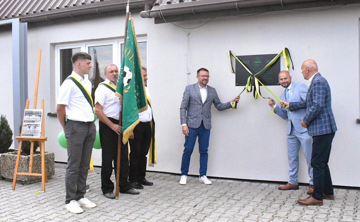 Polonia Łaziska hucznie świętowała setne urodziny [FOTO] - Serwis informacyjny z Raciborza - naszraciborz.pl