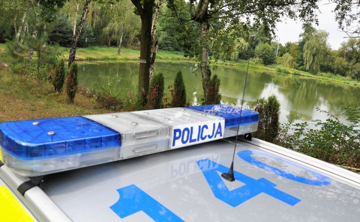 Pijany wędkarz wpadł do Szachty - Serwis informacyjny z Raciborza - naszraciborz.pl