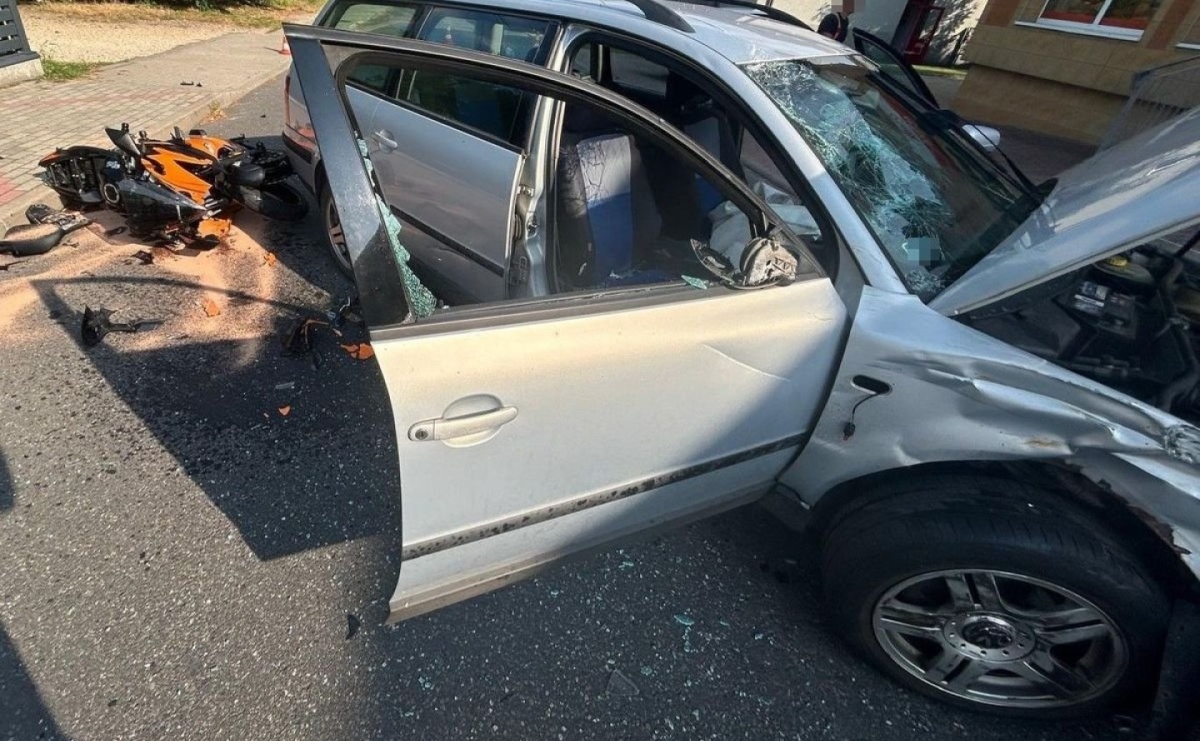 Wypadek na Orkana w Radlinie. Trzy osoby w szpitalu - Serwis informacyjny z Raciborza - naszraciborz.pl