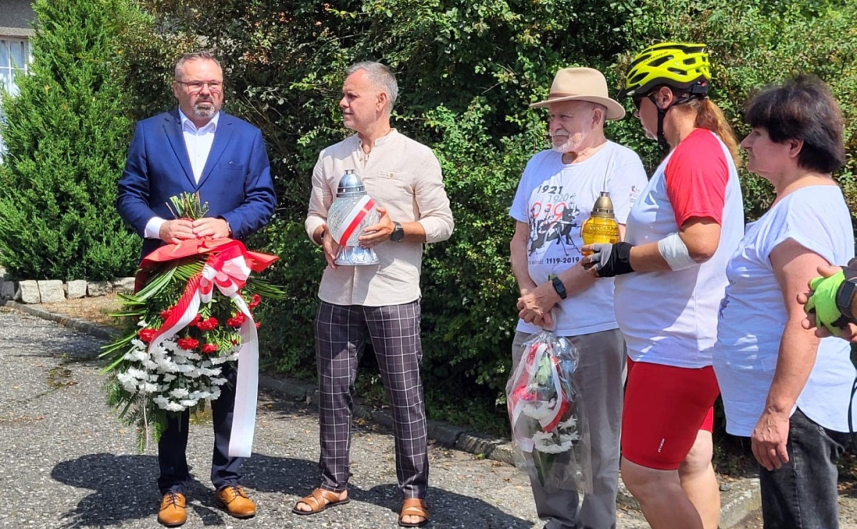 W Godowie uczcili 105. rocznicę wybuchu I Powstania Śląskiego [FOTO] - Serwis informacyjny z Raciborza - naszraciborz.pl