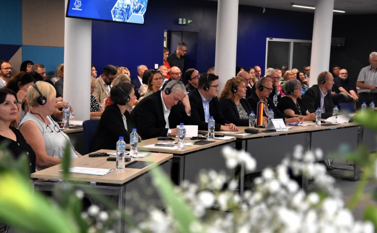 O szkolnictwie zawodowym i rynku pracy w międzynarodowym gronie [FOTO] - Serwis informacyjny z Raciborza - naszraciborz.pl