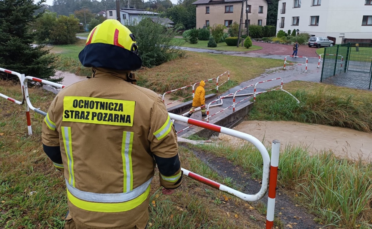 Ponad 600 interwencji związanych z intensywnymi opadami deszczu - Serwis informacyjny z Raciborza - naszraciborz.pl