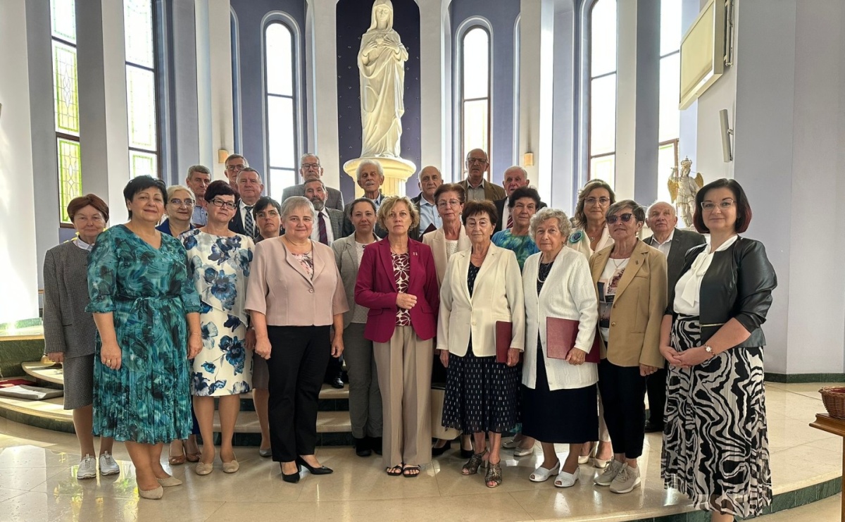 Chór Jadwiga z WCK wystąpił w kościele w Kokoszycach - Serwis informacyjny z Wodzisławia Śląskiego - naszwodzislaw.com