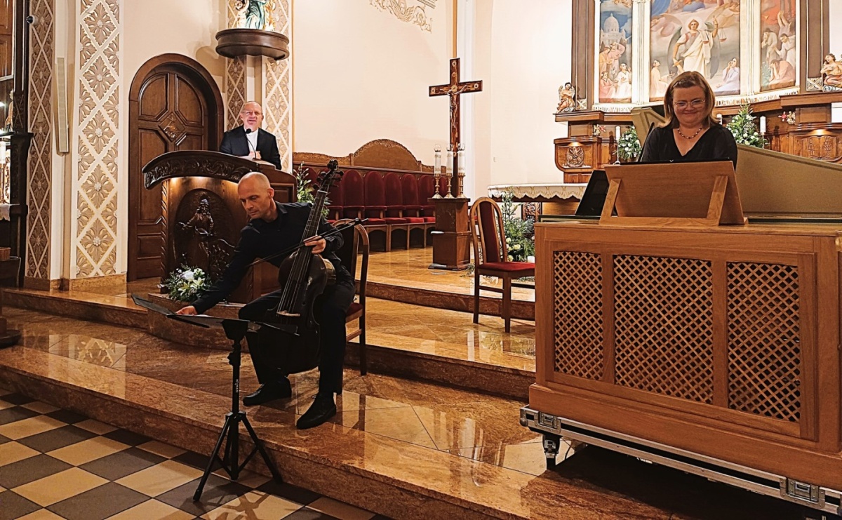 Fide et Amore. Koncert w Skrzyszowie - Serwis informacyjny z Raciborza - naszraciborz.pl