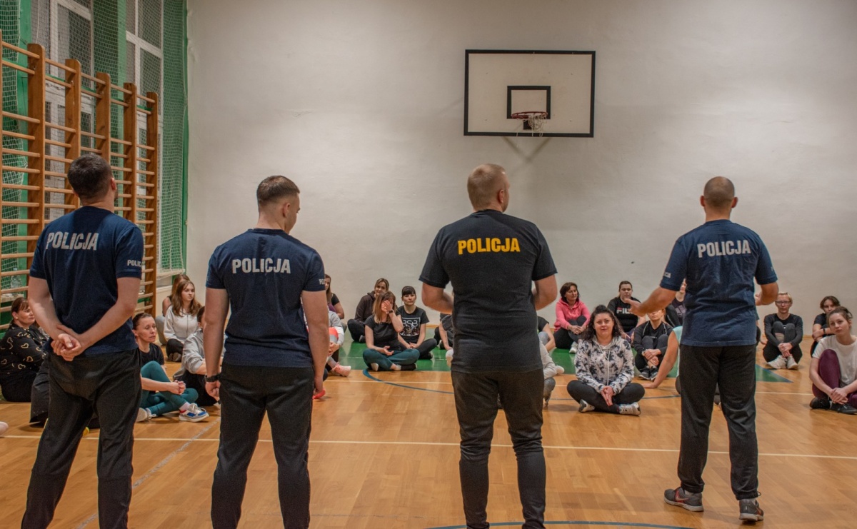 Ostatnie miejsca na październikowe zajęcia z samoobrony - Serwis informacyjny z Wodzisławia Śląskiego - naszwodzislaw.com