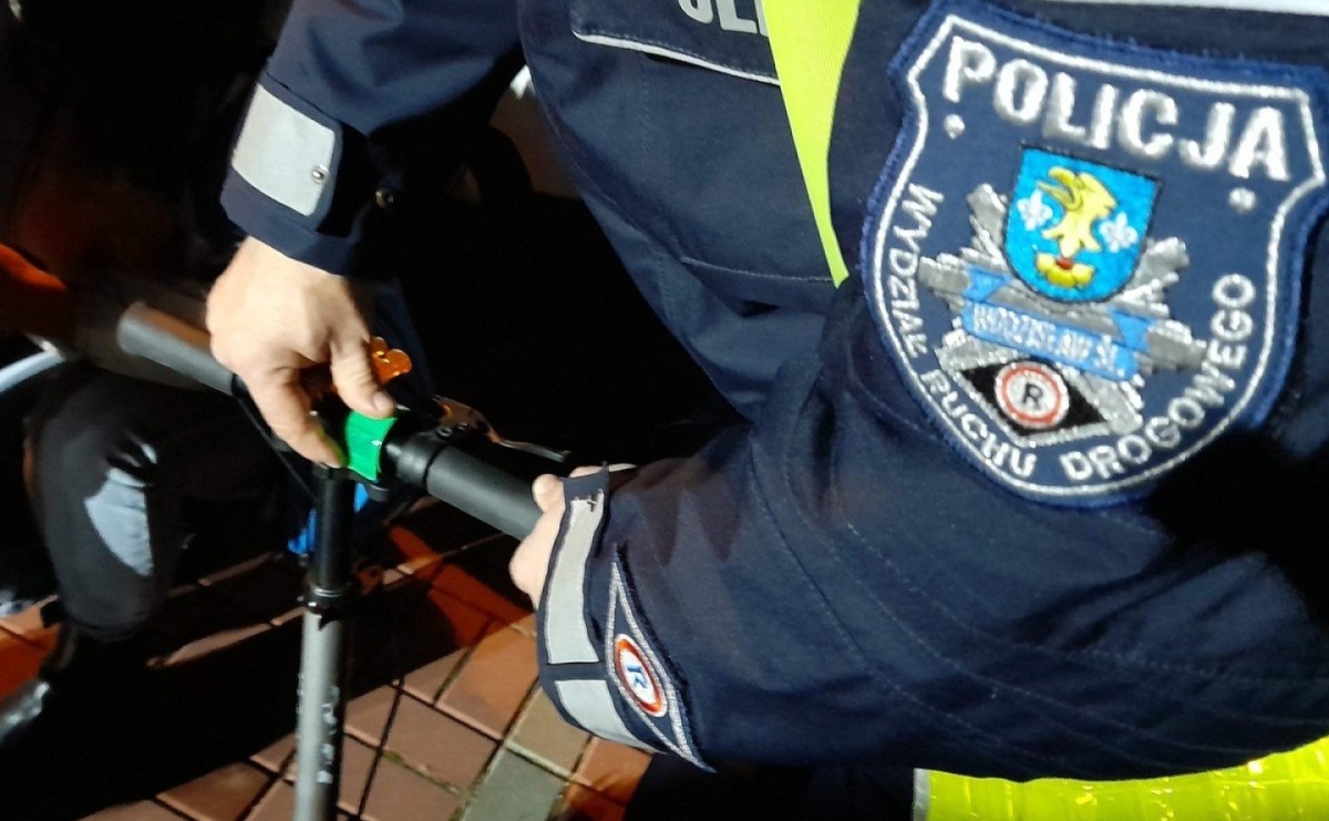 Dzień coraz krótszy, dlatego pamiętajmy, aby być widocznym - Serwis informacyjny z Wodzisławia Śląskiego - naszwodzislaw.com