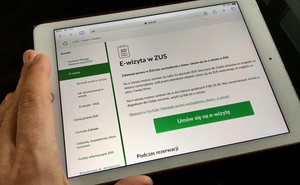 ZUS: już pół miliona aktywnych użytkowników aplikacji mobilnej mZUS - Serwis informacyjny z Raciborza - naszraciborz.pl