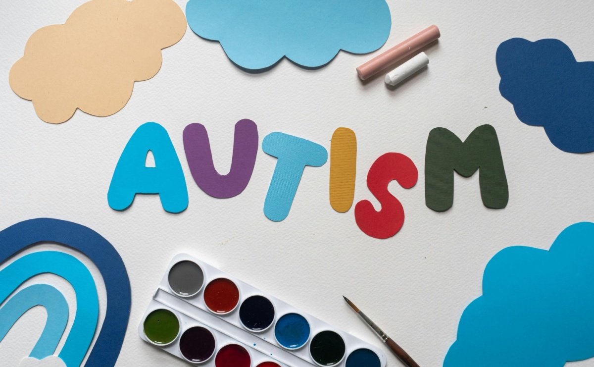 Niewidzialne spektrum autyzmu. Konferencja w Wodzisławiu Ślaskim [ZAPROSZENIE] - Serwis informacyjny z Raciborza - naszraciborz.pl