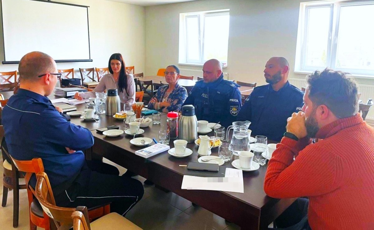 MOPS i policja współpracują, by pomóc osobom dotkniętym problemem bezdomności - Serwis informacyjny z Raciborza - naszraciborz.pl