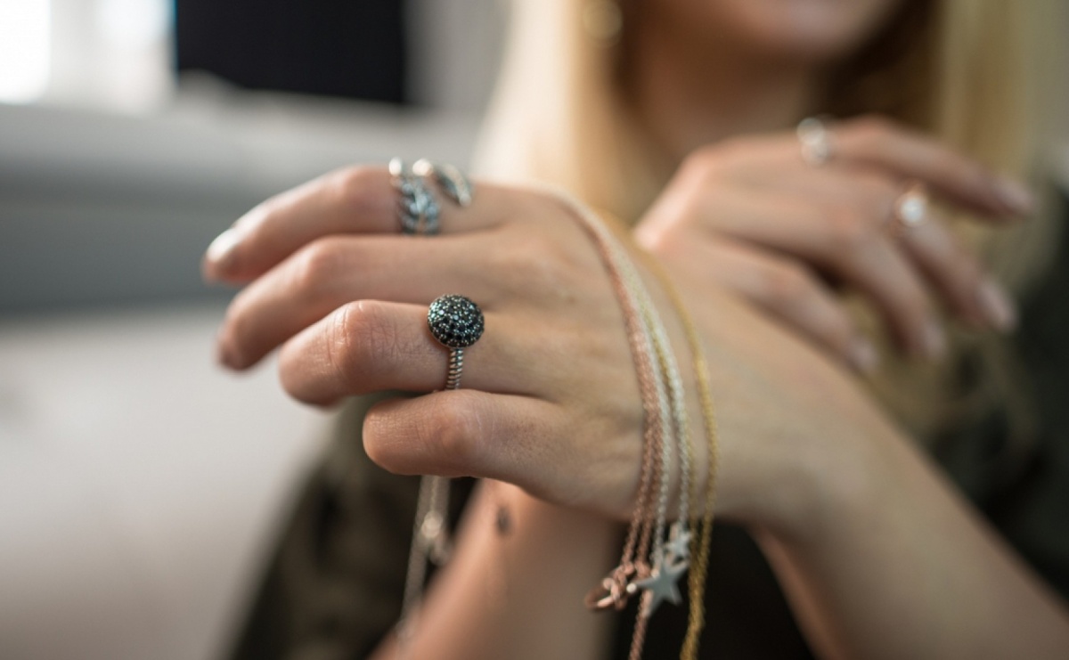 Personalizacja biżuterii - sposób na wyjątkowy prezent - Serwis informacyjny z Raciborza - naszraciborz.pl