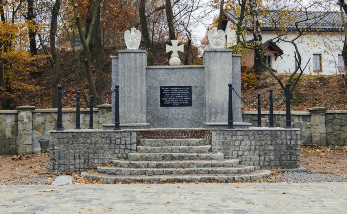 Remont Mogiły Ofiar Marszu Śmierci zakończony - Serwis informacyjny z Raciborza - naszraciborz.pl