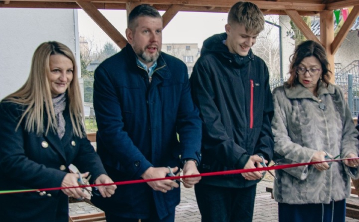 Ekopracownia pod chmurką w SP 15 otwarta [FOTO] - Serwis informacyjny z Raciborza - naszraciborz.pl