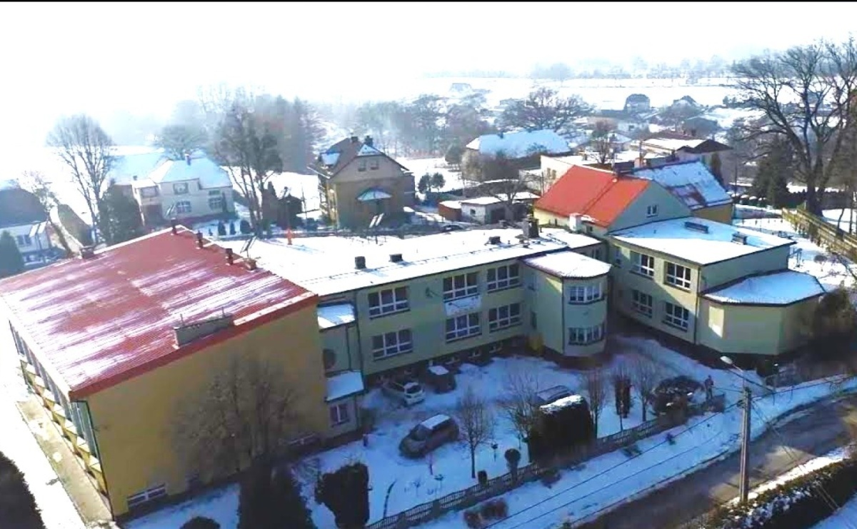 Stan wyjątkowy na obszarze szkoły? Wodzisławska SP2 z nominacją na Statutowy Absurd Roku - Serwis informacyjny z Wodzisławia Śląskiego - naszwodzislaw.com